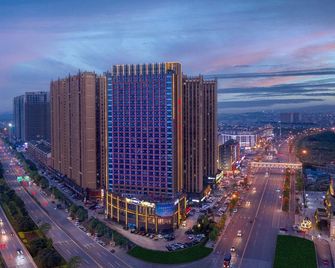 Hualiang Huatian Holiday Hotel - Čchang-ša - Budova