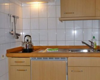 Apartment Haring - Smokehouse Ahrenshoop - Ahrenshoop - Küche