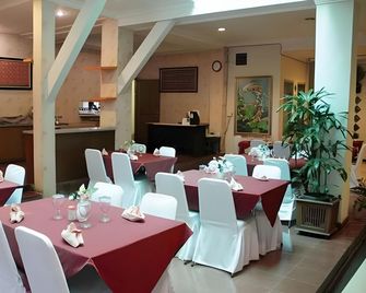Hotel Wisata Baru - Serang City - Ristorante