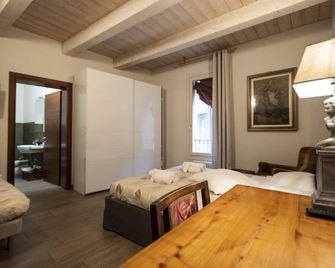 Al Battistero Luxury Suite - ראבנה - חדר שינה