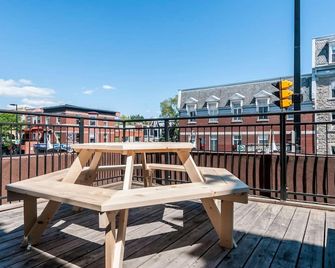 Le Metro Mont-Royal by Homeinmontreal - Montreal - Balcony