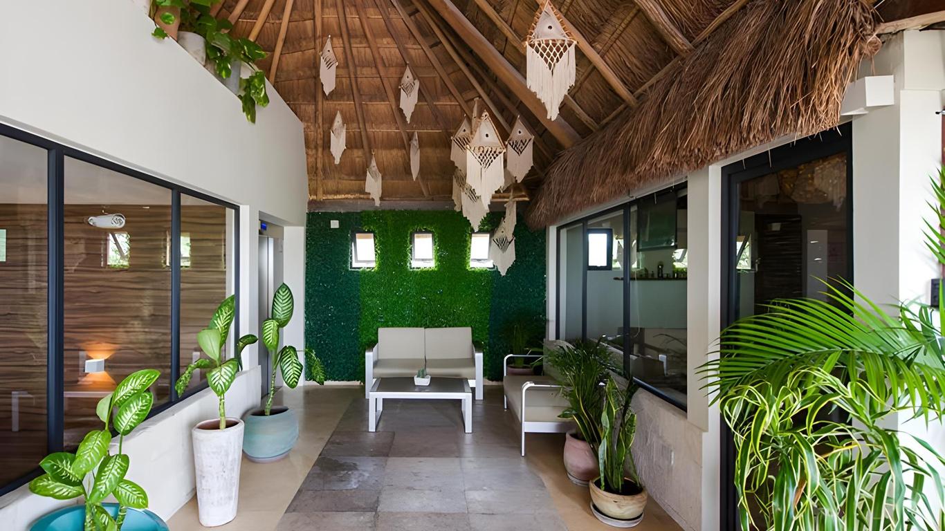 Naay Tulum Curamoria Collection