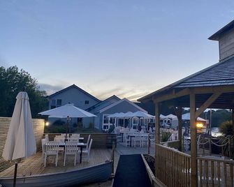The Riverside Inn - Bristol - Patio