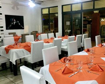 Hotel Wagelia Turrialba - Turrialba - Restaurante