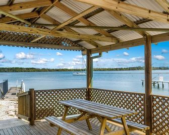 Iluka Villa 10 - Iluka - Patio