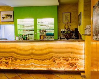 Das Moser - Hotel Garni am See (Adults Only) - Drobollach Am Faakersee - Front desk