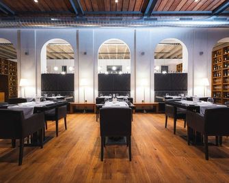 Hotel Albrecht - ברטיסלבה - מסעדה