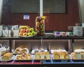 Gran Hotel Victoria Cordoba Argentina - Cordoba - Buffet