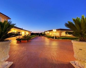 Agriturismo Al Parco Lecce - Lecce - Außenansicht