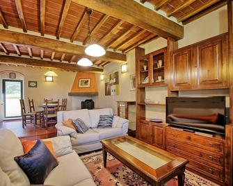 Villa Morandi by PosarelliVillas - Loro Ciuffenna - Living room