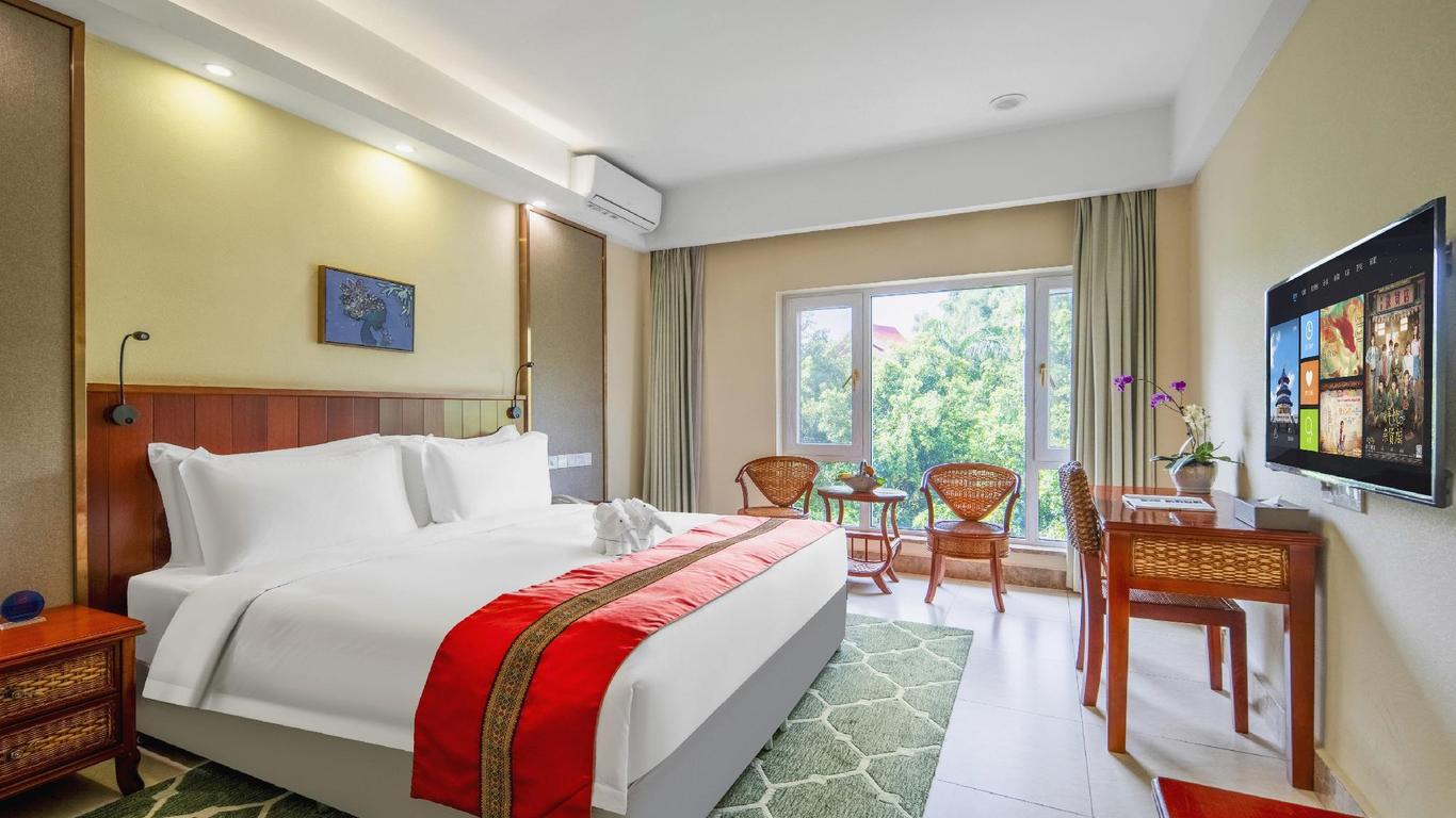 New Tai Garden Holiday Hotel