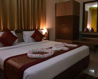 Om Leisure Resort Puri - Puri