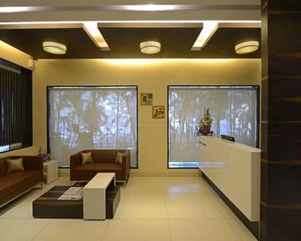 Hotel Grande 51 - Navi Mumbai - Lobby