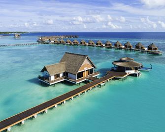 Mercure Maldives Kooddoo Resort - Maamendhoo - Building