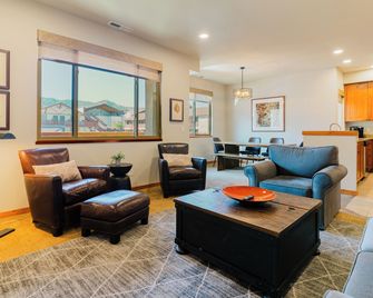 Obertal Inn - Leavenworth - Olohuone