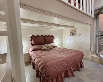 Roila House - Self Checkin - Neapel - Sovrum