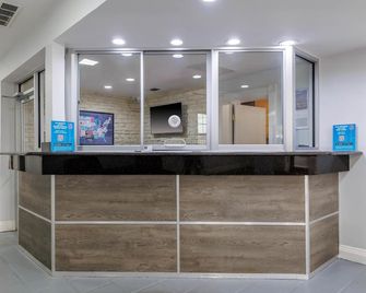 Studio 6 - Suites - Dallas, Tx - Downtown - Dallas - Recepción