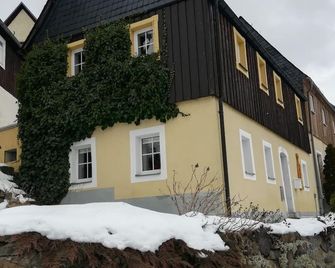 Ferienhaus 3 Eulen - Altenberg - Budova