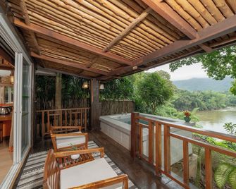 Home Phutoey River Kwai Hotspring & Nature Resort - Ban Kaeng Raboet - Balcony