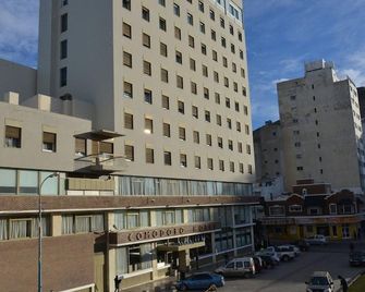 Comodoro Hotel - Comodoro Rivadavia - Building