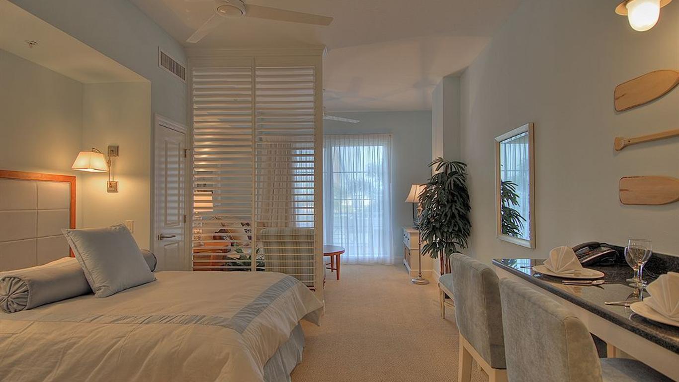 Harborside Suites