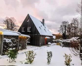 Stylish, comfortable, quiet in the heart of the National Park Saxon Switzerland - Hohnstein - Building