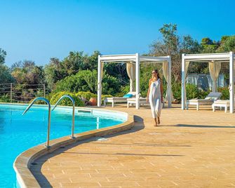 Marenea Suite Hotel - Marittima - Pool