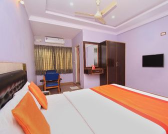 OYO Elite Inn - Attibele - Habitación