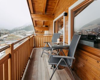 Fernsicht Alpen-Apartments - Lech am Arlberg - Balcony
