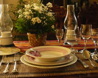 Third And Seans Place - Legazpi City - Restaurant