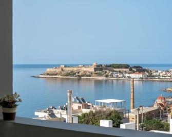 Vivian Art Apartments - Rétino - Balcón