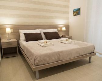 lungomare rooms - Castellammare di Stabia - Habitación