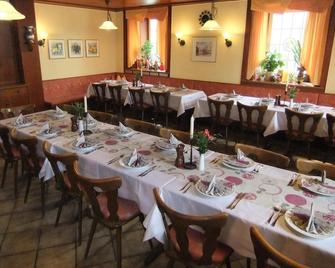 Gasthof Rotes Roß - Zell im Fichtelgebirge - Restaurante