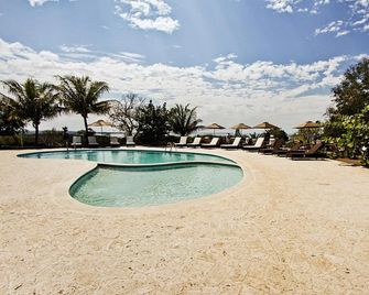 El Morro Eco Adventure - San Fernando de Monte Cristi - Pool