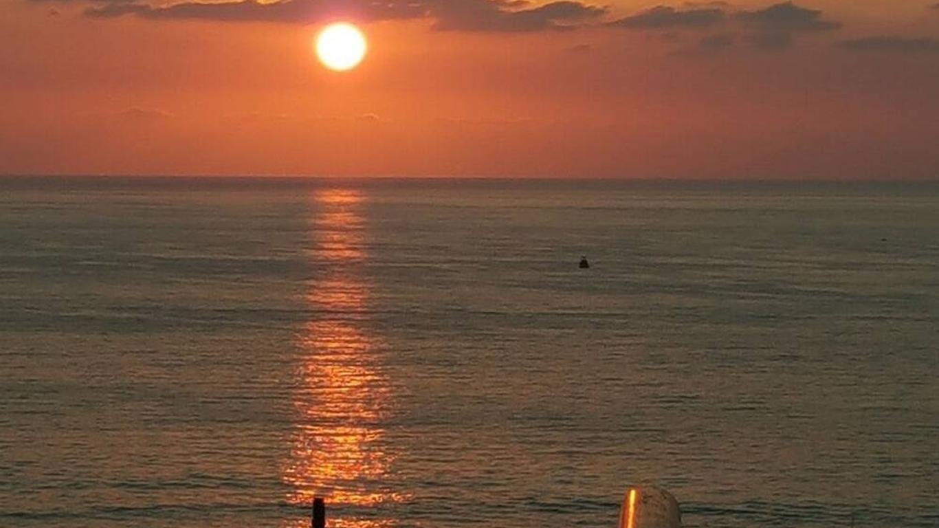 Jounieh Suites Boutique Hotel