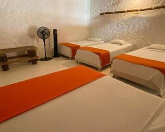 Hotel Boutique Yararaka - Villavieja - Bedroom