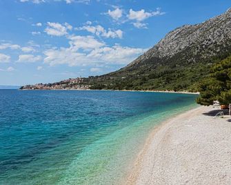 Holiday house with a parking space Zivogisce - Strnj - Zivogosce - Strnj, Makarska - 18025 - Zivogosce - Playa