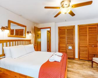Old Orchard - Edgartown - Bedroom