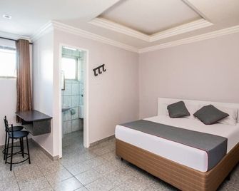 Hotel Tiquatira - São Paulo - Sypialnia