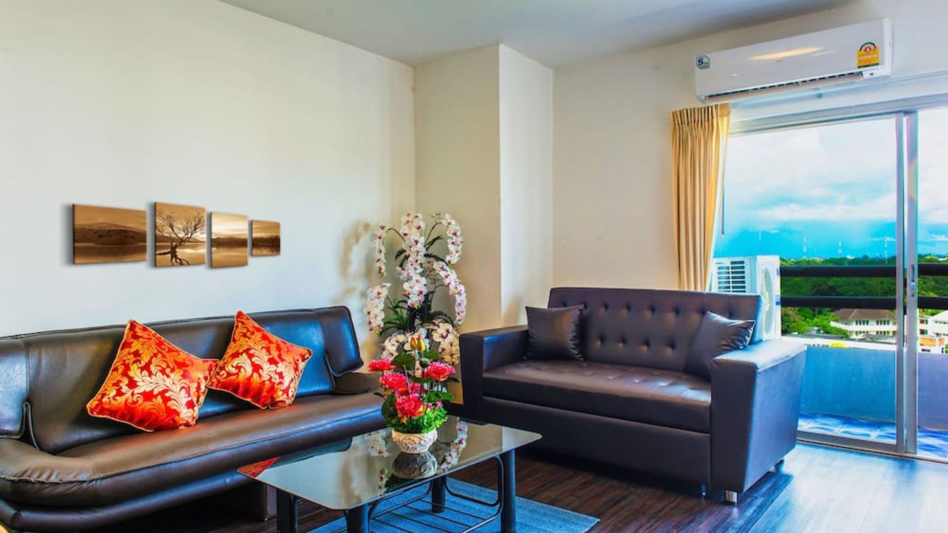 جايد تاور داونتاون