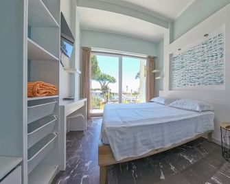Hotel Capo Circeo - San Felice Circeo - Schlafzimmer