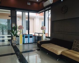 S-Tawan Hotel & Convention - Maha Sarakham - Recepción