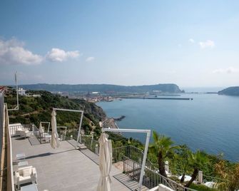 Grand Hotel Serapide - Pozzuoli