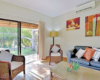 Komati River Chalets - Komatipoort - Soggiorno