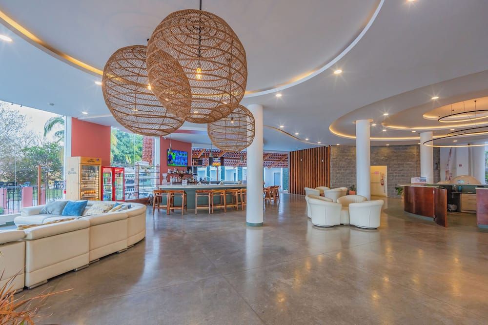 Dunama Ocean View Hotel - Playa Flamingo - Lobby