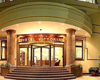 Hotel Victoria - Piteşti - Building