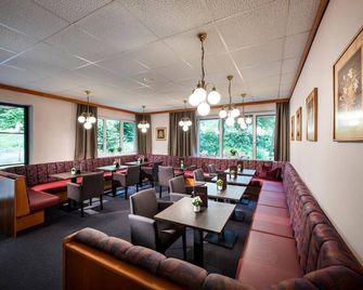 Parkhotel Zur Klause - Bad Hall - Restaurant