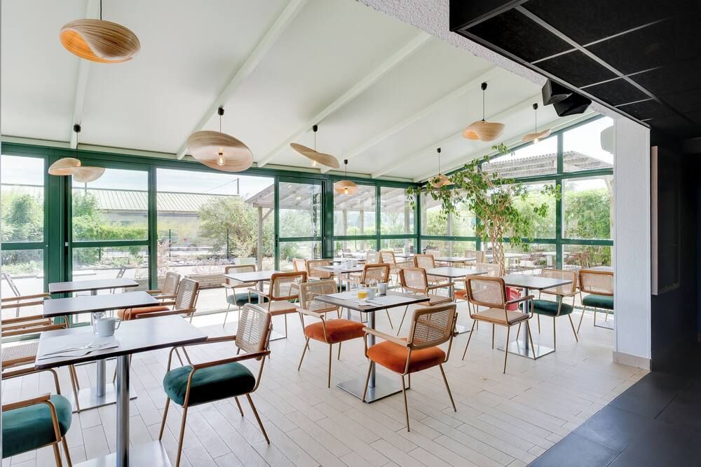 Sure Hotel by Best Western Valence Nord