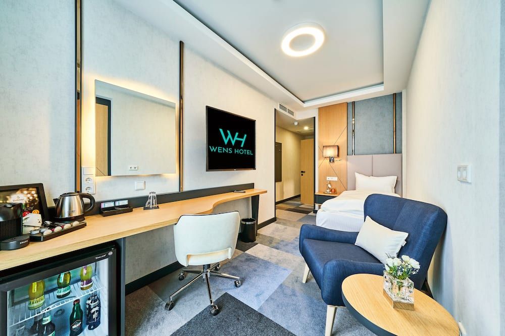Wens Hotel - Maguncia - Habitación