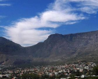 Bayview Guest House - Cape Town - Outdoor view